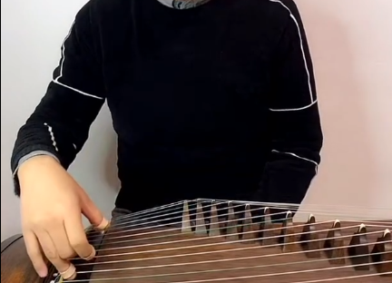 古筝扎桩手型