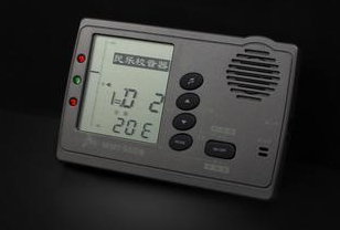 <strong>一文搞懂|调音器与古筝47按滑音的用法</strong>